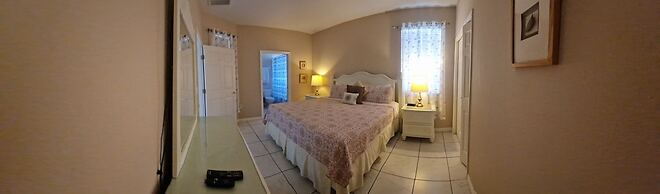 Beautiful 4 Bed Villa in Orlando Sleeping 10
