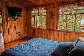 Mindo GlamBird Glamping & Lodge
