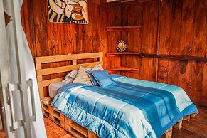 Mindo GlamBird Glamping & Lodge