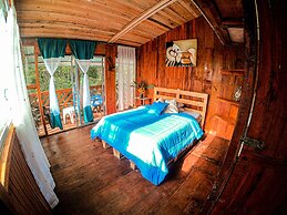 Mindo GlamBird Glamping & Lodge