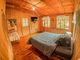 Mindo GlamBird Glamping & Lodge