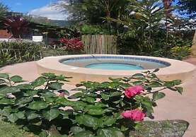 Mindo GlamBird Glamping & Lodge