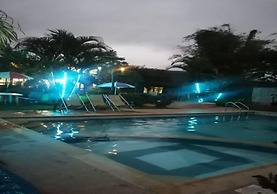 Mindo GlamBird Glamping & Lodge