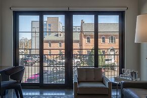 121 Hotel by AvantStay – Modern Comfort in Nashville's West End