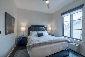 121 Hotel by AvantStay – Modern Comfort in Nashville's West End