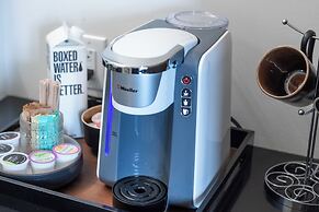 121 Hotel by AvantStay – Modern Comfort in Nashville's West End