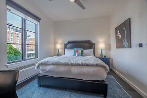 121 Hotel by AvantStay – Modern Comfort in Nashville's West End