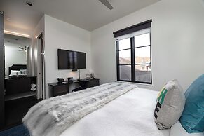 121 Hotel by AvantStay – Modern Comfort in Nashville's West End