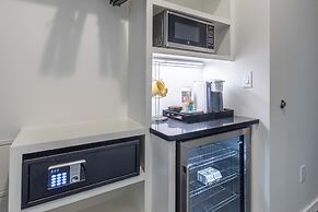 121 Hotel by AvantStay – Modern Comfort in Nashville's West End