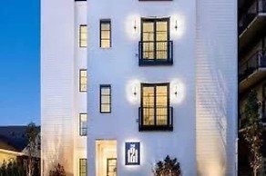 121 Hotel by AvantStay – Modern Comfort in Nashville's West End