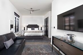 121 Hotel by AvantStay – Modern Comfort in Nashville's West End