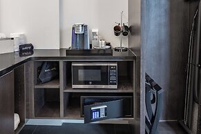 121 Hotel by AvantStay – Modern Comfort in Nashville's West End