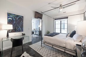 121 Hotel by AvantStay – Modern Comfort in Nashville's West End