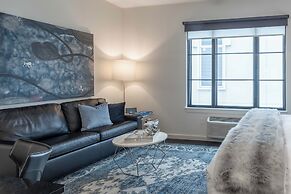 121 Hotel by AvantStay – Modern Comfort in Nashville's West End