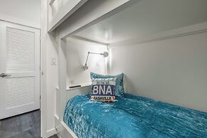 121 Hotel by AvantStay – Modern Comfort in Nashville's West End