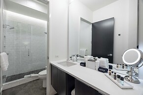 121 Hotel by AvantStay – Modern Comfort in Nashville's West End