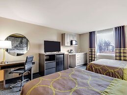 Super 8 by Wyndham Moosonee