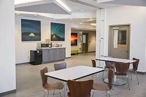 Super 8 by Wyndham Moosonee