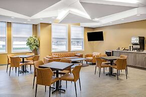 Super 8 by Wyndham Moosonee