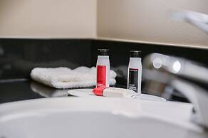 Super 8 by Wyndham Moosonee