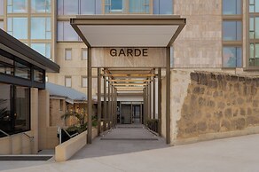 Garde Hotel and Warders Cottages
