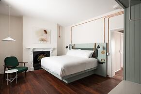 Garde Hotel and Warders Cottages