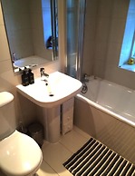 2-bed, Sleeps 4, Garden