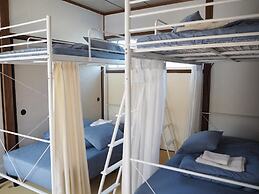 Guesthouse & Beach Cafe Fuego, Hostel