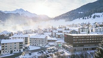 AVES Hotel Savognin