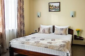 Hotel Stary Dvorik na Mopra