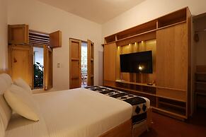 Hotel Ayook
