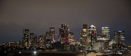 Radisson RED London Greenwich The O2