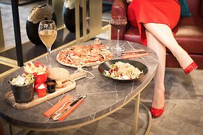 Radisson RED London Greenwich The O2