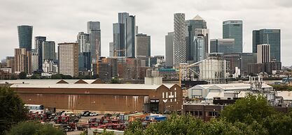 Radisson RED London Greenwich The O2