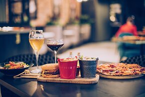 Radisson RED London Greenwich The O2