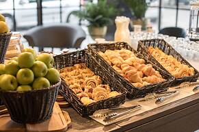 Radisson RED London Greenwich The O2