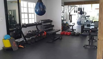 Zenza Boutique Hotel