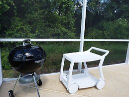 Near Theme Parks! In-Ground 3 BR Pool Home, Sleeps 7, Total Privacy!