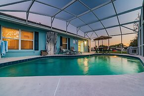 Near Theme Parks! In-Ground 3 BR Pool Home, Sleeps 7, Total Privacy!