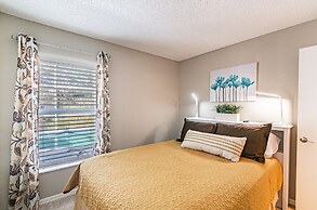 Near Theme Parks! In-Ground 3 BR Pool Home, Sleeps 7, Total Privacy!