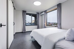 Aewol Stay in Jeju Hotel & Resort