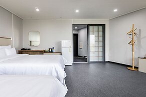 Aewol Stay in Jeju Hotel & Resort