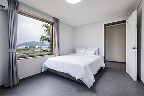 Aewol Stay in Jeju Hotel & Resort