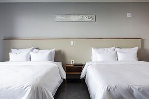 Aewol Stay in Jeju Hotel & Resort