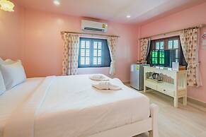 Sakarin Valley Resort & Restaurant