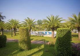 Sakarin Valley Resort & Restaurant