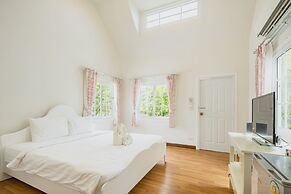 Sakarin Valley Resort & Restaurant