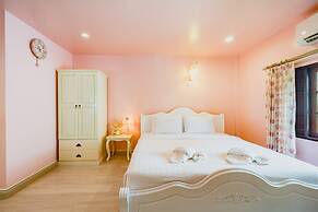 Sakarin Valley Resort & Restaurant