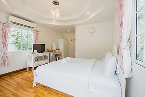 Sakarin Valley Resort & Restaurant