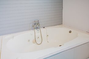 Sakarin Valley Resort & Restaurant